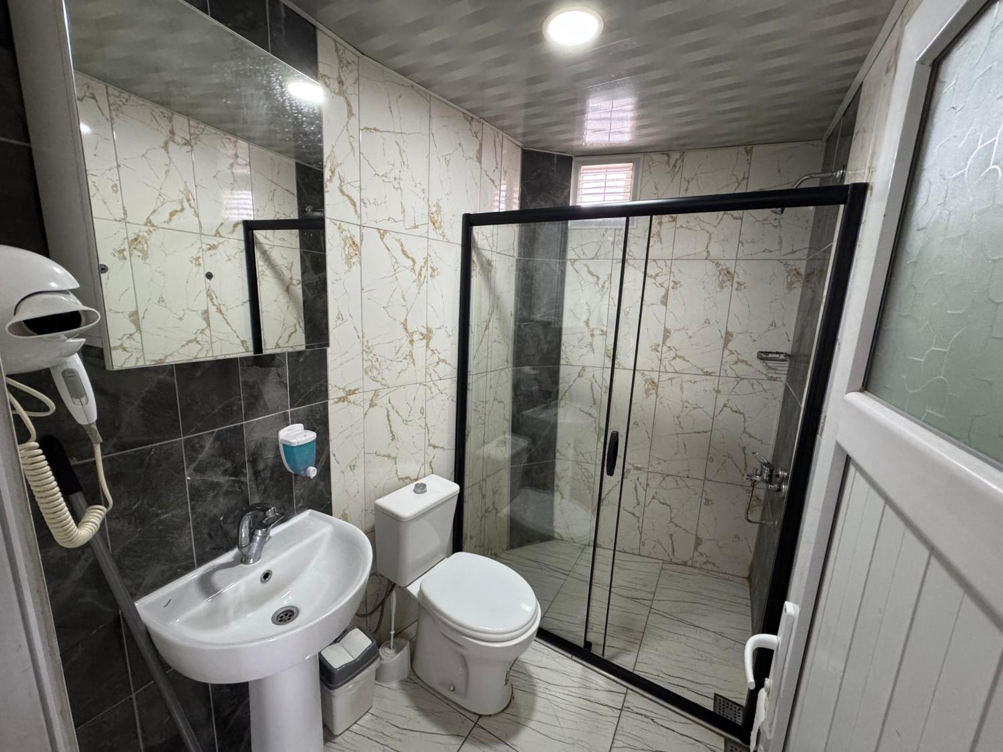 Ersoy Ege Apart Otel Antalya Exterior photo